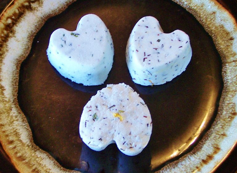 Make Your Own Bath Bombs at Home