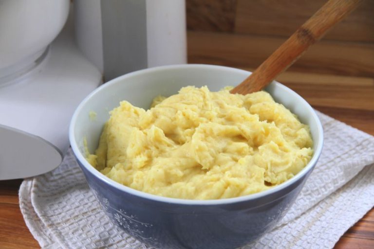 How to Make Creamy Mashed Potatoes in a Stand Mixer • a traditional life