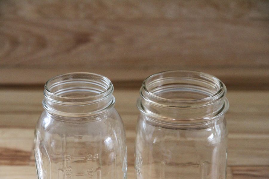 Wide mouth and standard mouth jars.